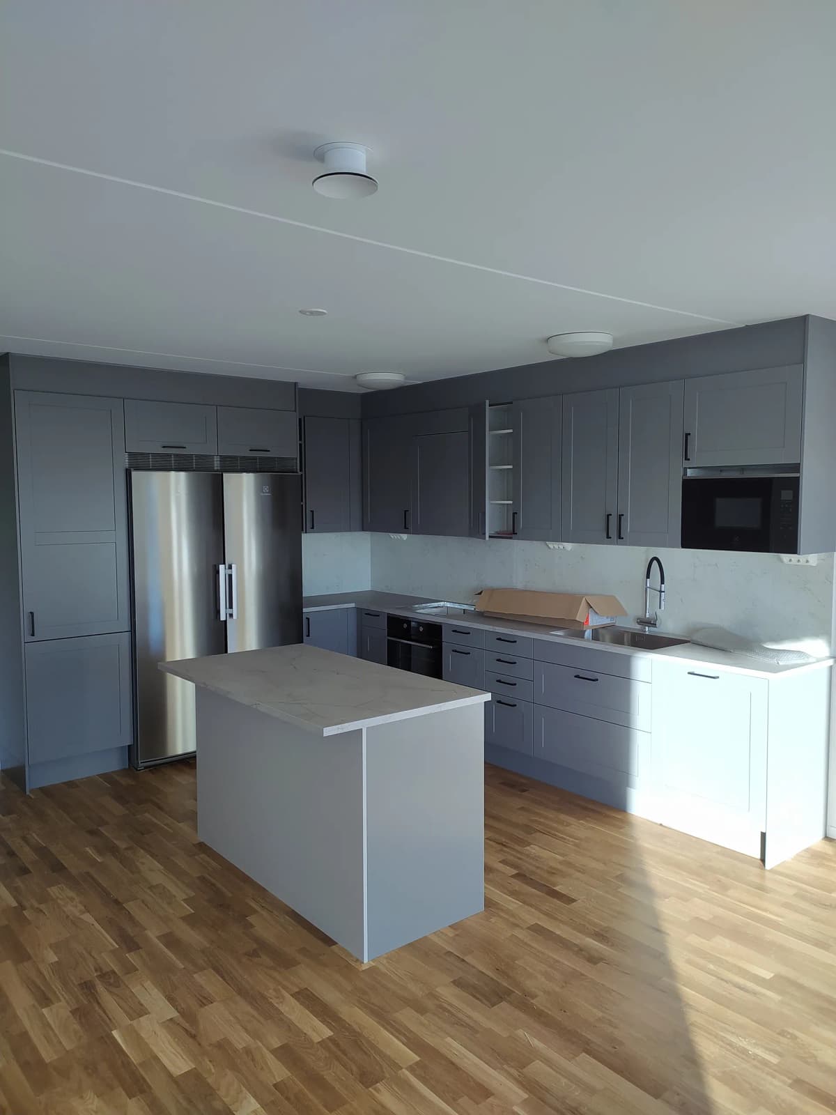 Köksmontering med köksö - Efter