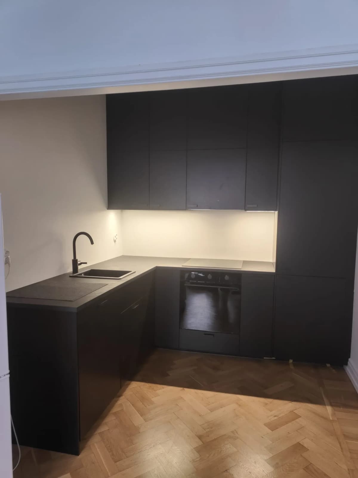 Totalrenovering och montering av modernt kök - Efter